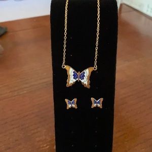Butterfly necklace and pierced earrings set